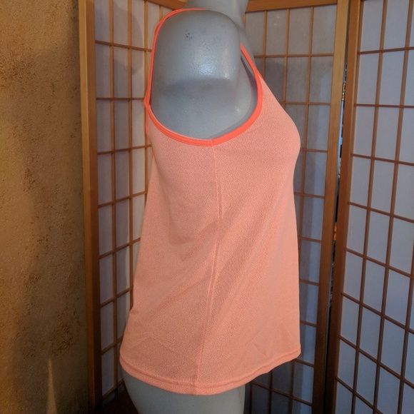 Under Armour heat gear tank top, XS, NEW. FINAL PRICE DROP 💧💧💧💧 - Picture 2 of 8